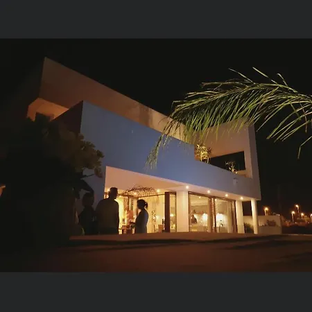Casa Entre Dos Luces *